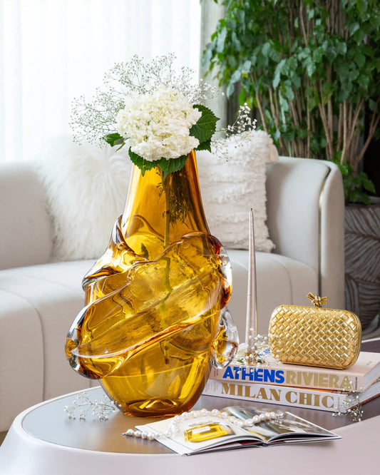 Amber Hug - Maison SIA