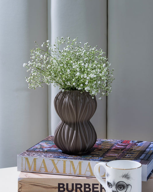 Fald Vase in Deep Taupe 16 cm - Maison SIA