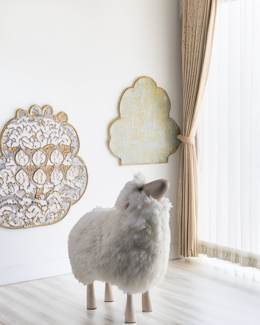 Lifesize small natural wood head up white Sheep - Maison SIA