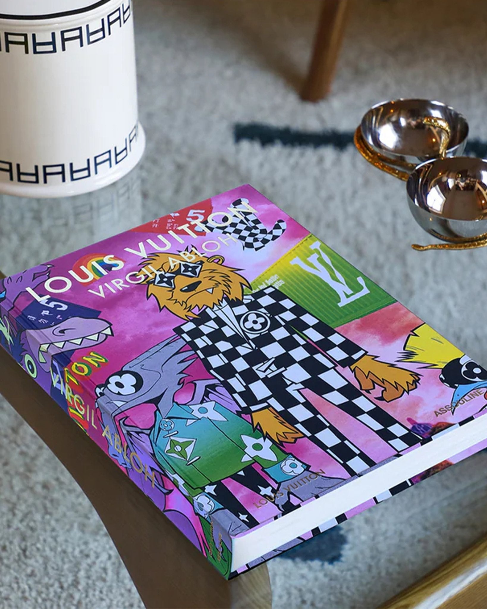 Louis Vuitton: Virgil Abloh (Classic Cartoon Cover) – Maison SIA