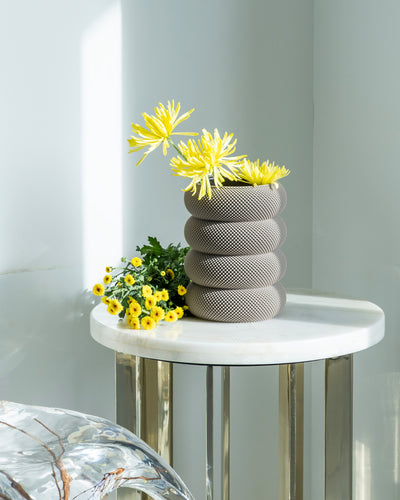 Dorn Vase in Deep Taupe 20 cm