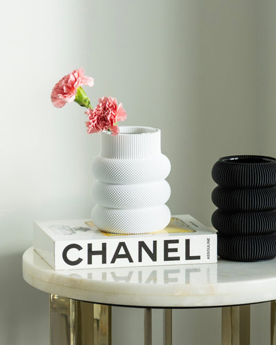 Dorn Vase in College White 14 cm
