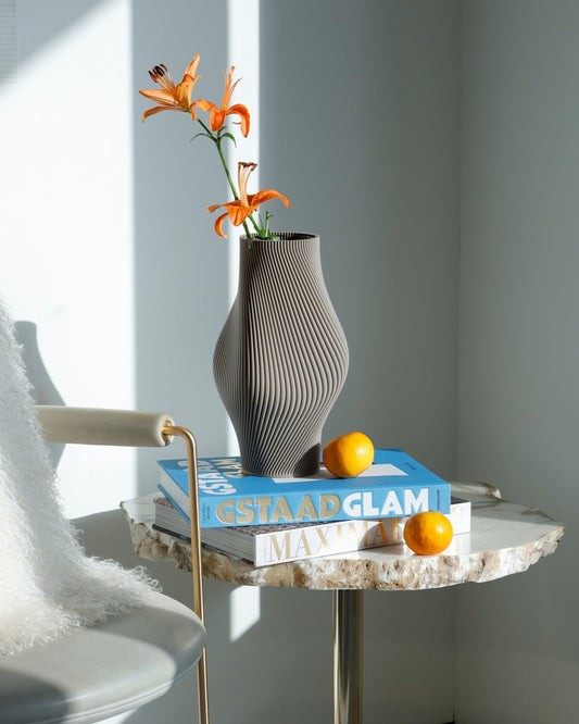 Bloz Vase in Deep Taupe 30 cm - Maison SIA