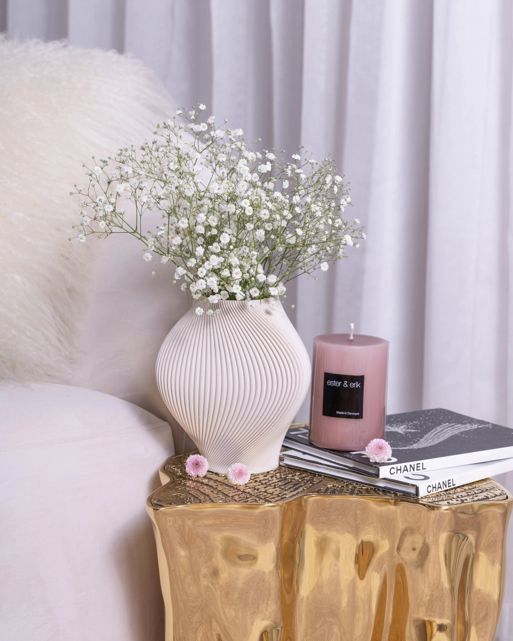 Bloz Vase in Lark Beige - Organic Elegance & Sustainable Luxury | Sheyn ...