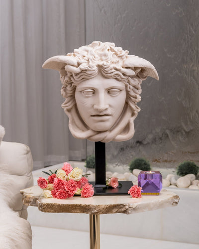 Bust Medusa