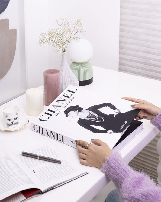 Chanel: The Legend of an Icon - Maison SIA