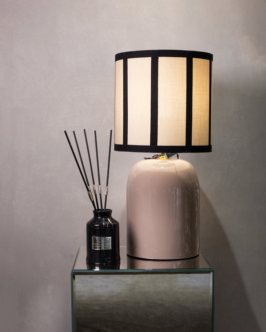 Lamp shade with thin ribbon in Sand/Black - Maison SIA