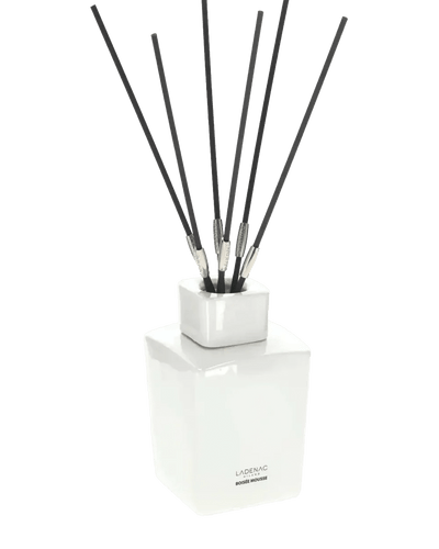 Minimal Boisse Mousee Reed Diffuser in white ceramic jar