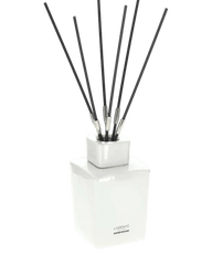 Minimal Boisse Mousee Reed Diffuser in white ceramic jar