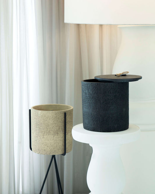 Sandklippe Cylindrical Cement Candle + cover - Maison SIA